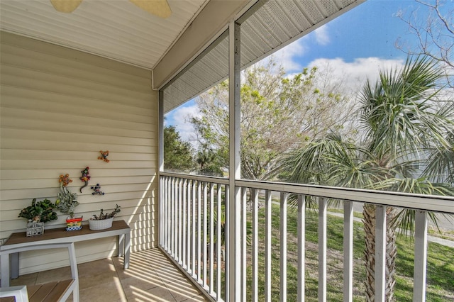 balcony featuring ceiling fan