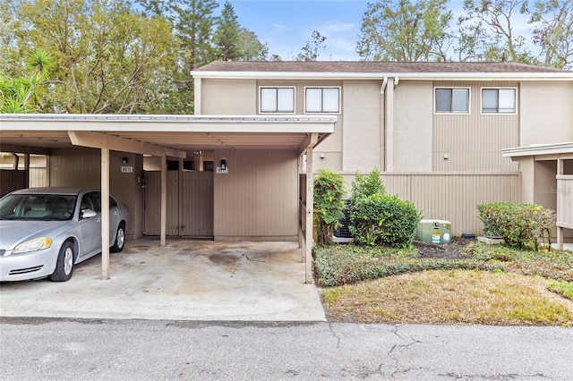 view of front of house