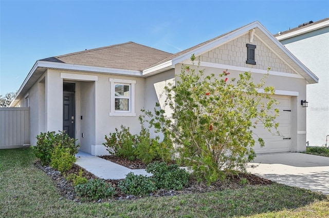 view of front facade with a garage