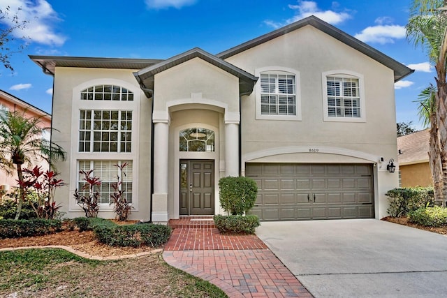 view of front facade with a garage