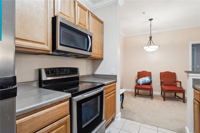 kitchen featuring light colored carpet, stainless steel appliances, decorative light fixtures, and ornamental molding