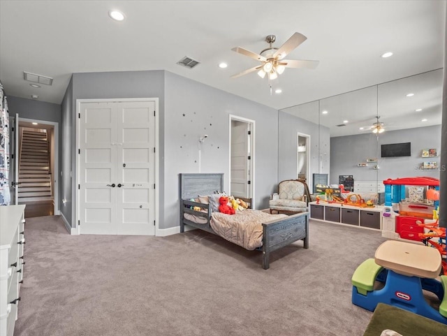 view of carpeted bedroom