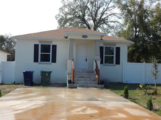 view of front of home featuring a patio area