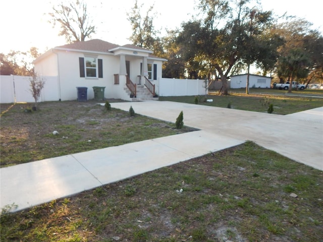 view of front of house