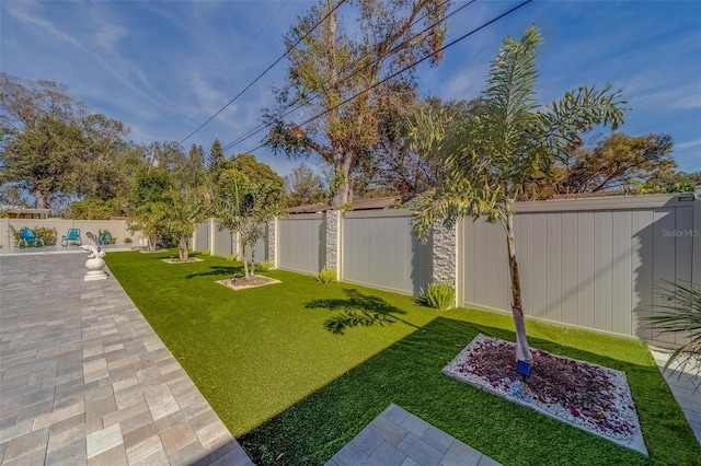 view of yard with a patio