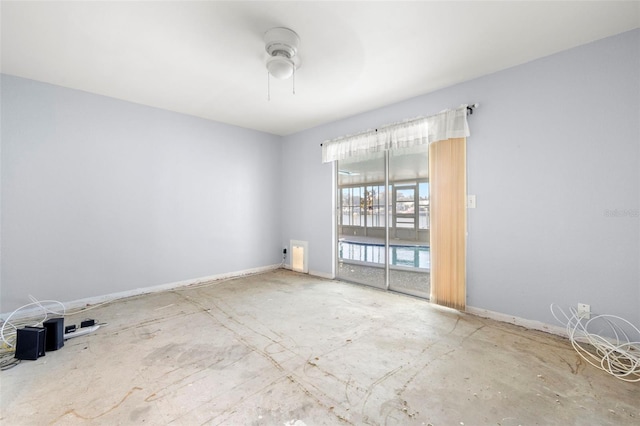 unfurnished room with ceiling fan