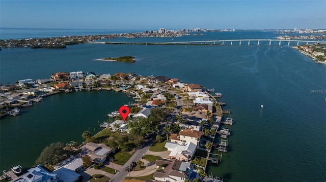 bird's eye view featuring a water view