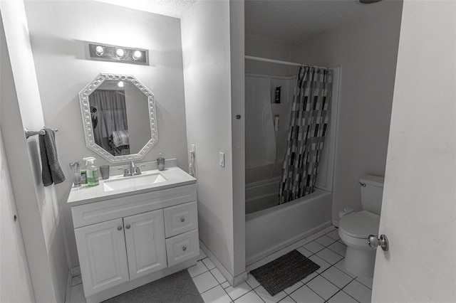 full bathroom featuring vanity, shower / bathtub combination with curtain, tile patterned floors, and toilet