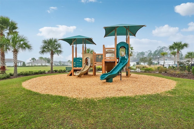 view of jungle gym featuring a yard