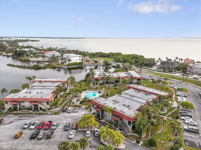 bird's eye view featuring a water view