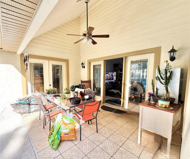 view of patio featuring ceiling fan