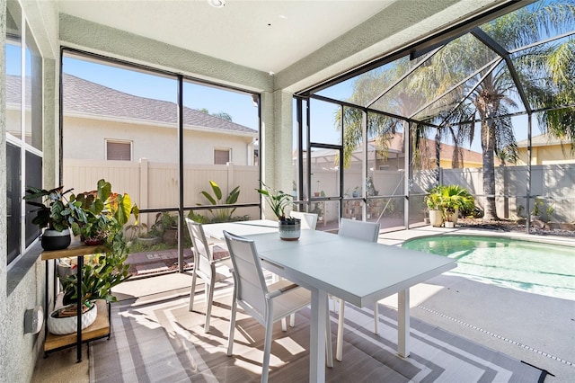 view of sunroom / solarium