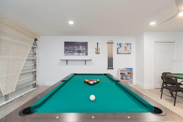 playroom with billiards and wood-type flooring