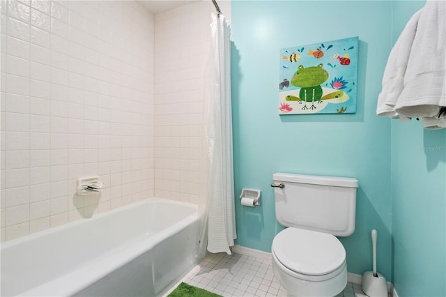 bathroom with shower / bathtub combination with curtain, tile patterned floors, and toilet