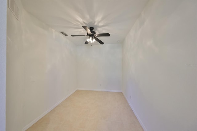 spare room featuring ceiling fan