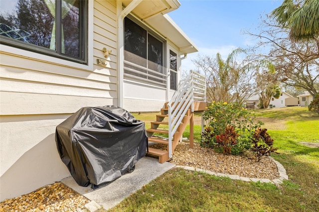 1007 Lake Avoca Dr, Tarpon Springs, FL 34689 - exterior space