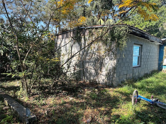 view of home's exterior