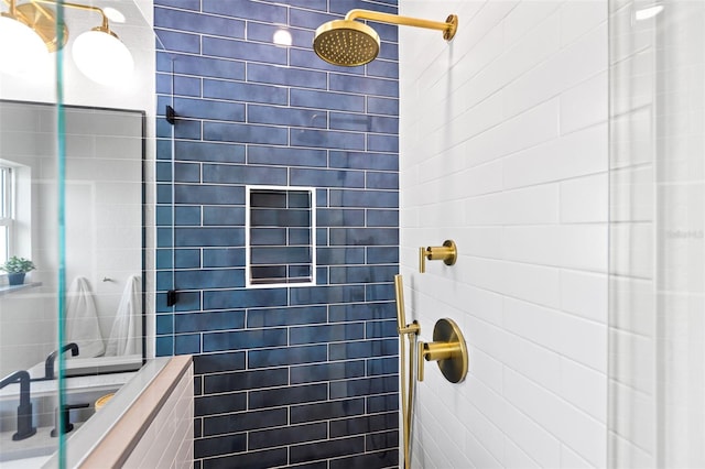 bathroom with a tile shower