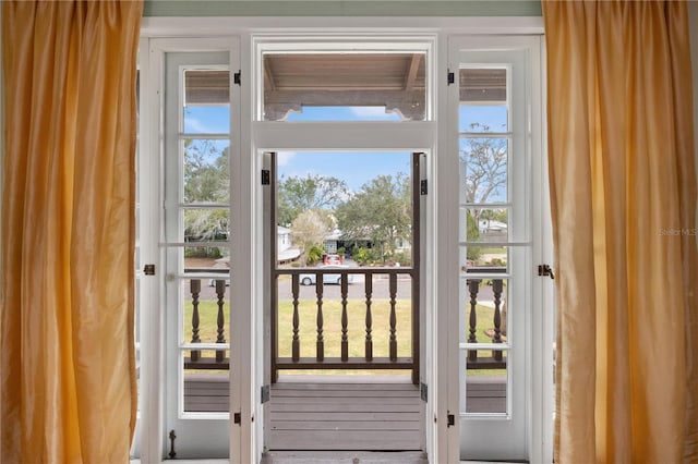 6010 17th Ave S, Gulfport, FL 33707 - view of doorway to outside