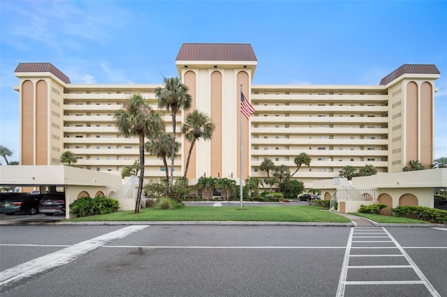 4725 Cove Cir Unit 202, Saint Petersburg, FL 33708 - view of building exterior