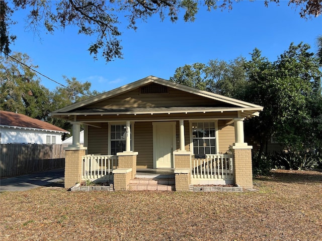 view of front facade featuring a porch