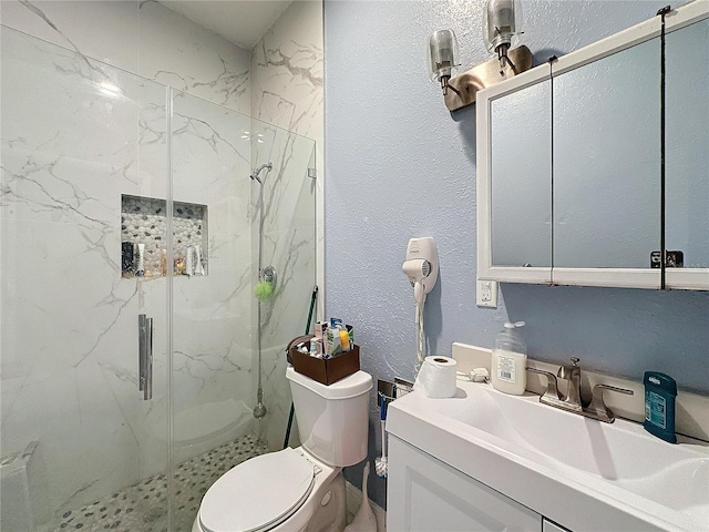 3911 Auburndale Ave, Orlando, FL 32839 - bathroom featuring vanity, toilet, and an enclosed shower
