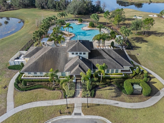 bird's eye view with a water view