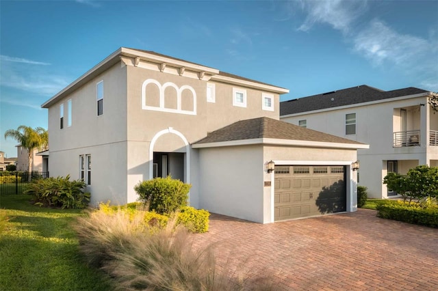 view of front of house featuring a garage