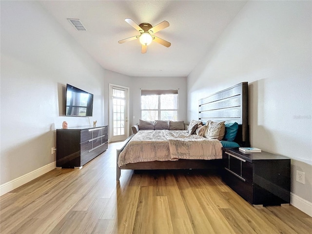 bedroom featuring light hardwood / wood-style flooring and ceiling fan