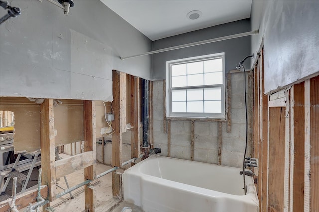 bathroom featuring shower / bathtub combination