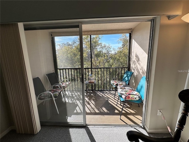 sunroom / solarium with a healthy amount of sunlight