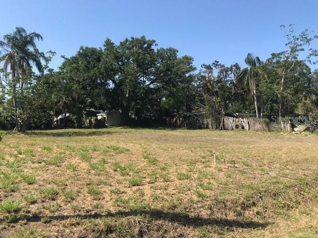 2930 Hawthorne St, Sarasota, FL 34239