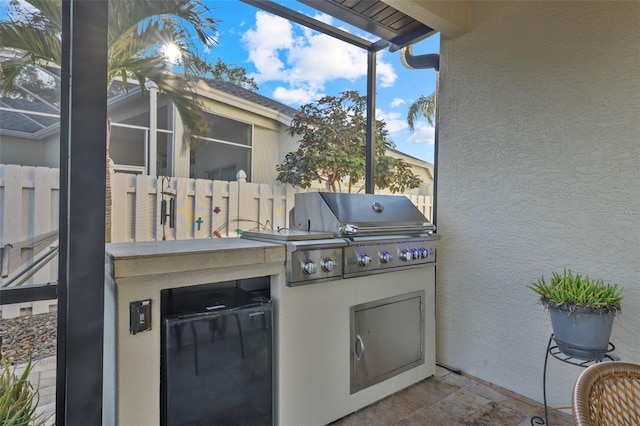 1881 Riveredge Dr, Tarpon Springs, FL 34689 - view of patio / terrace featuring area for grilling and a grill