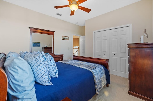 1881 Riveredge Dr, Tarpon Springs, FL 34689 - carpeted bedroom featuring a closet and ceiling fan