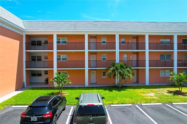 view of building exterior