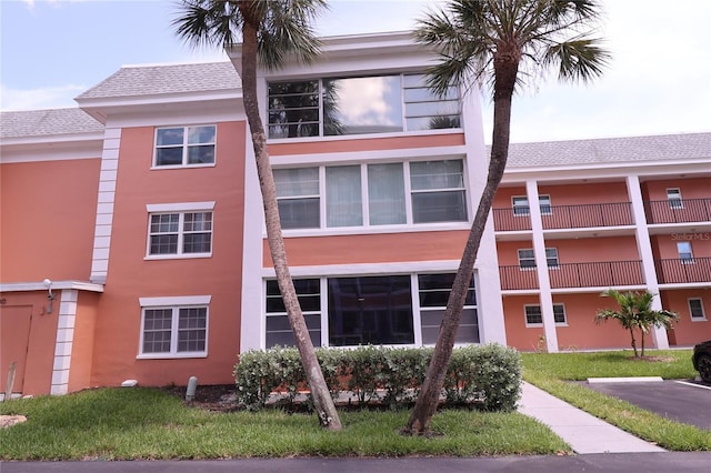 view of building exterior