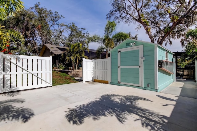 view of outbuilding