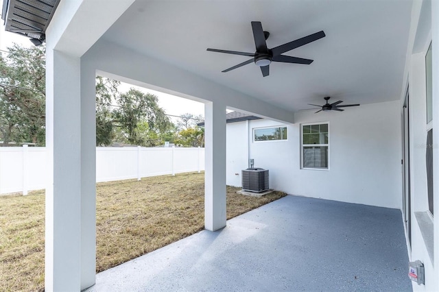 view of patio featuring ceiling fan and central AC unit