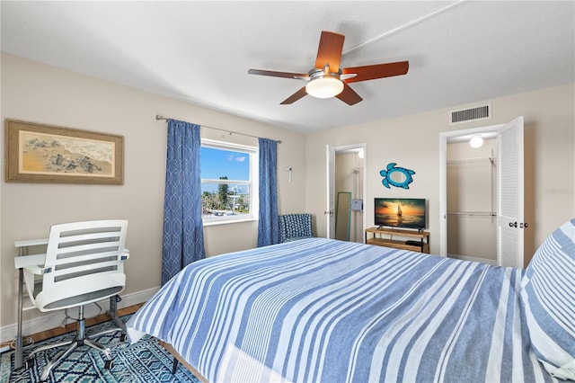 bedroom with ceiling fan