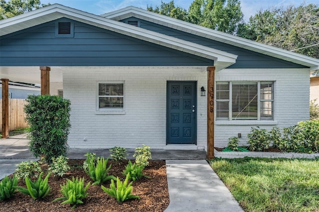 view of front of home featuring covered porch