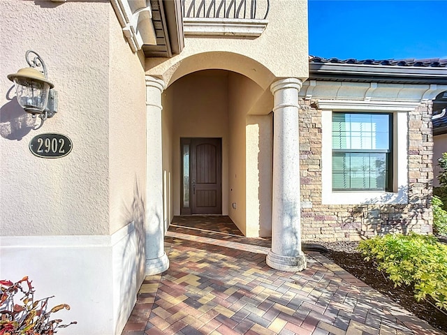 view of property entrance