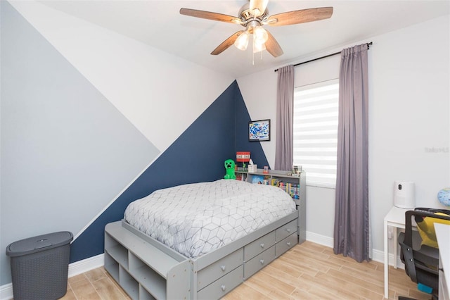 bedroom featuring ceiling fan