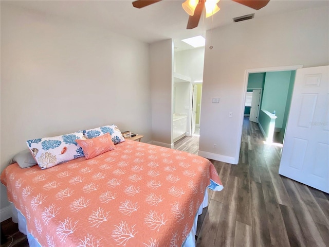 bedroom featuring dark hardwood / wood-style floors and ceiling fan