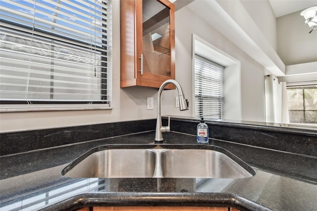 room details featuring sink