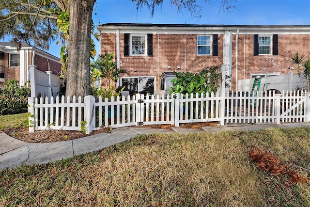 view of front of house