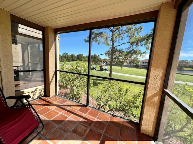 view of sunroom / solarium