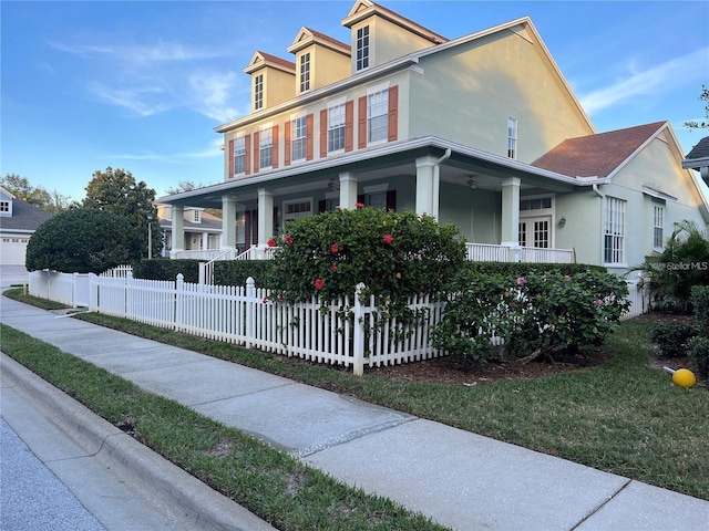 view of front of property featuring covered porch