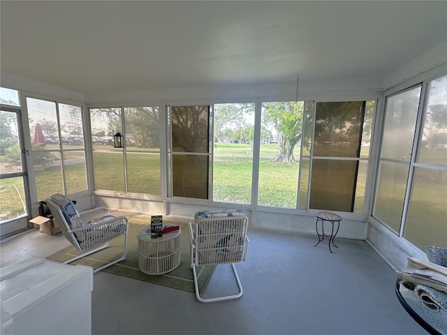 view of sunroom / solarium