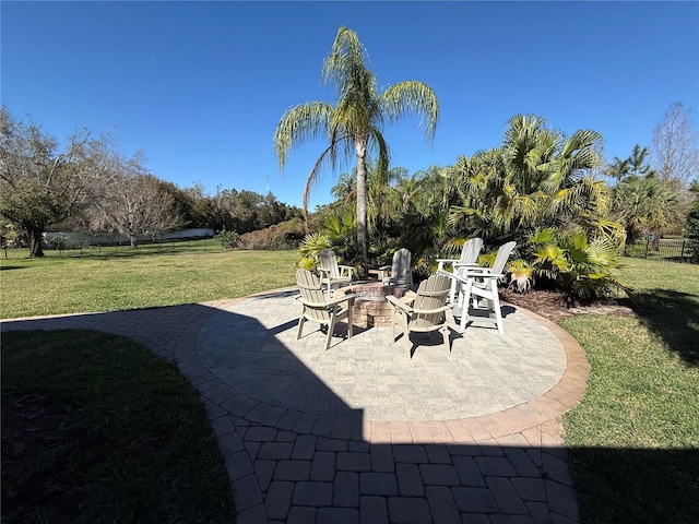 view of patio featuring a fire pit