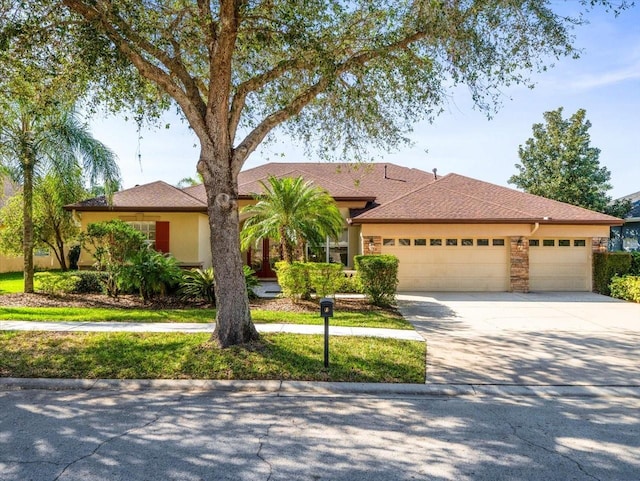 view of front of house featuring a garage